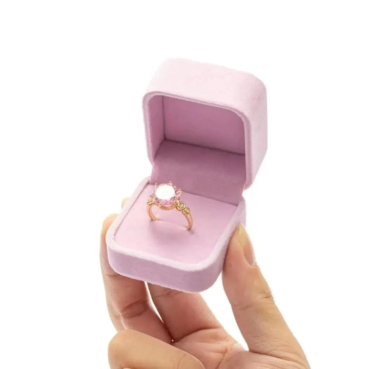 Écrin à bague en velours