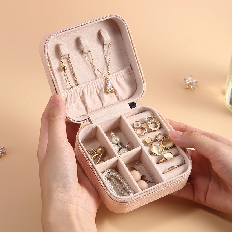 Petite boîte à bijoux en carré